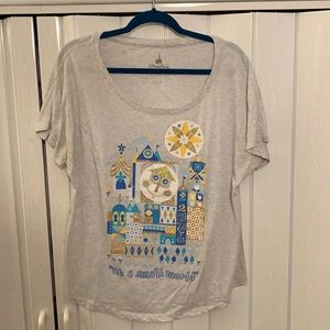 It’s a Small World Top